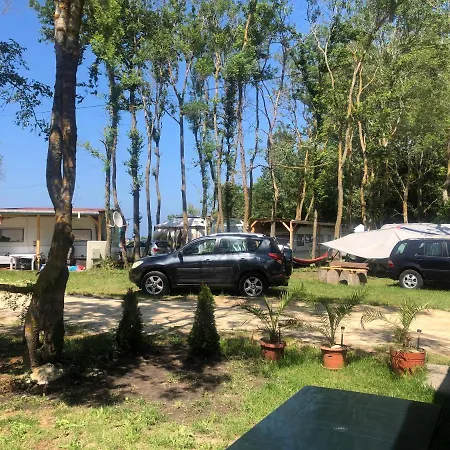 Gusto Maina Campsite Kiten (Burgas)